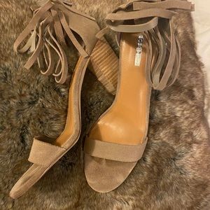 BCBG block beige heels